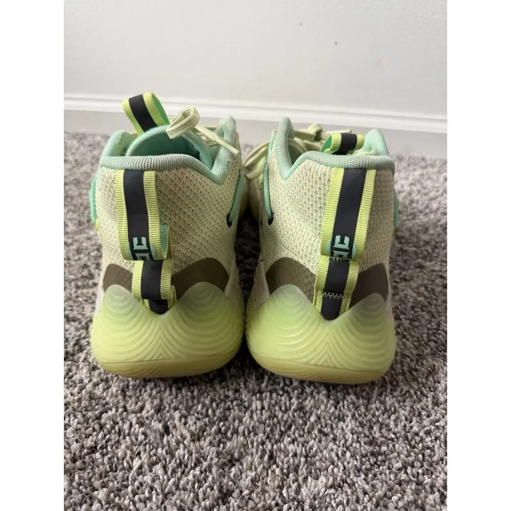 Adidas Harden Stepback 3 basketball shoe men's size 12